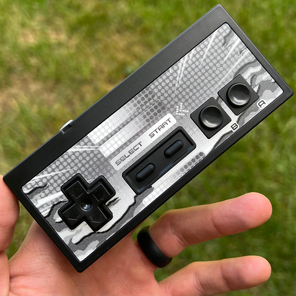 CUSTOM WIRELESS BLUETOOTH RECHARGEABLE NES CONTROLLER (GREYSCALE